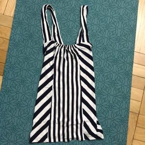 Criss-cross white navy blue stripe top